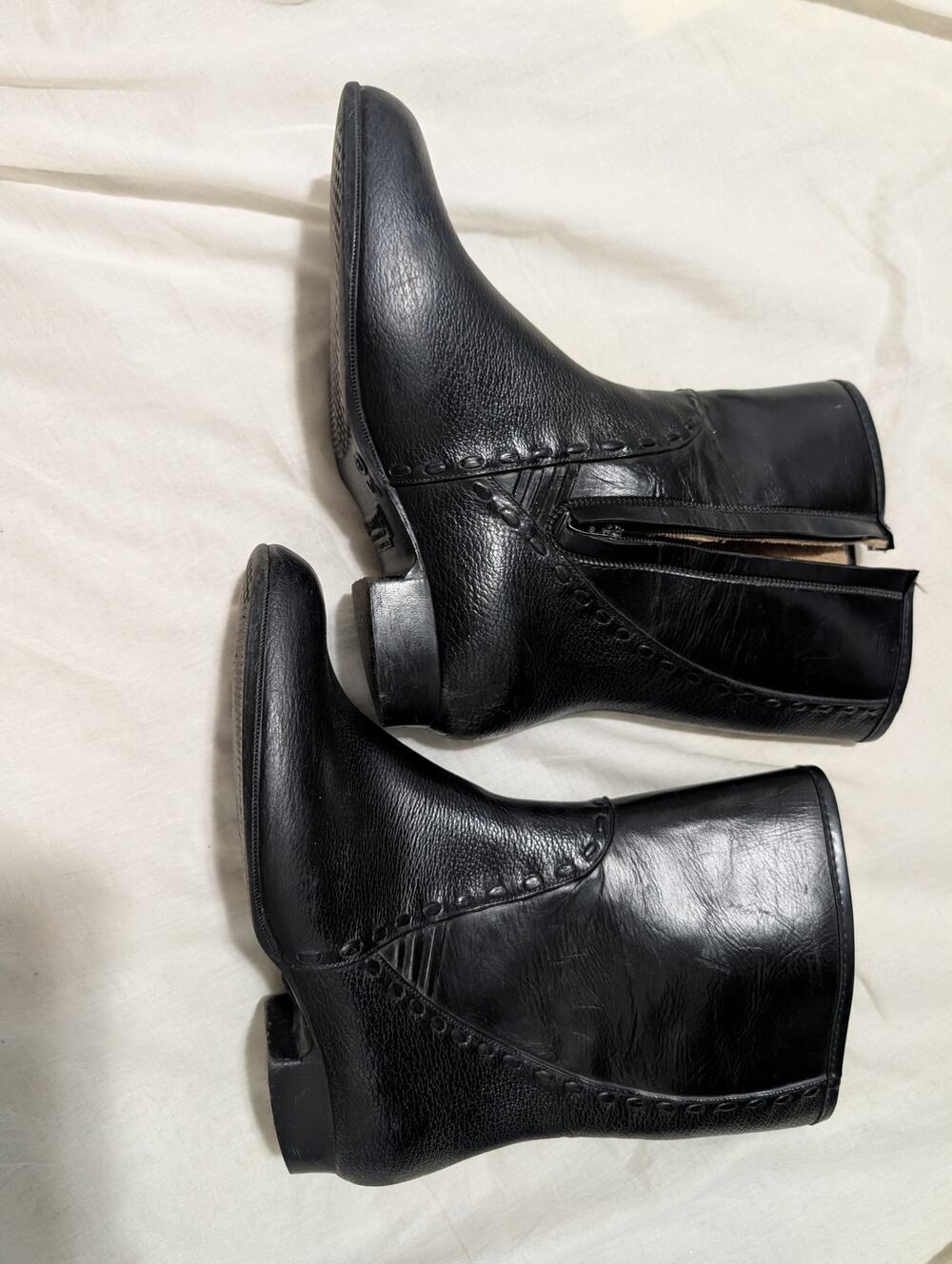 Vintage Black Waterproof Mid Calf Rain Boots Made In USA Size 8 W